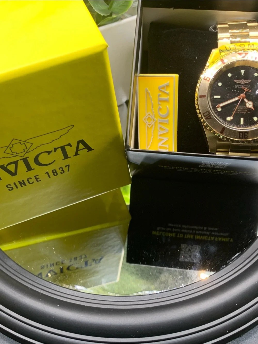 Invicta Gold and Black Men's Automatic Watch